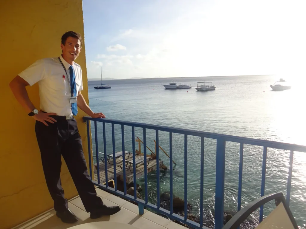 Ocean view in uniform